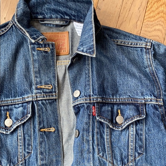 Levis Denim Jacket (XS) - Picture 6 of 10